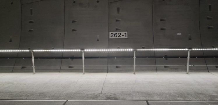 LED Handlauf Tunnelbeleuchtung Albabstiegstunnel Deutschland