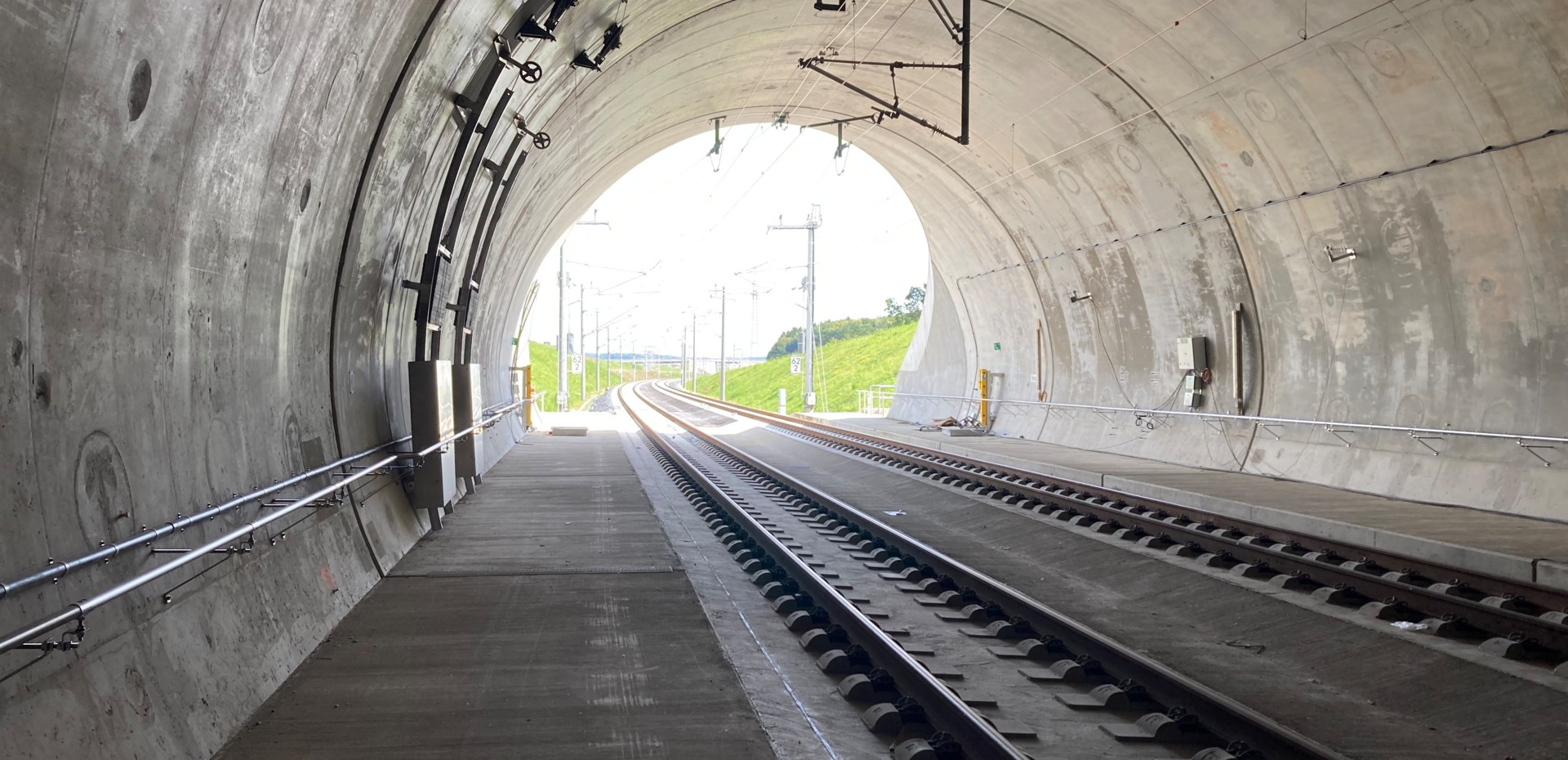 LED Handlauf Tunnelbeleuchtung Tunnel Widderstall, Deutschland